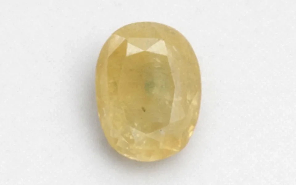 Yellow Sapphire (Phukharaj Stone)