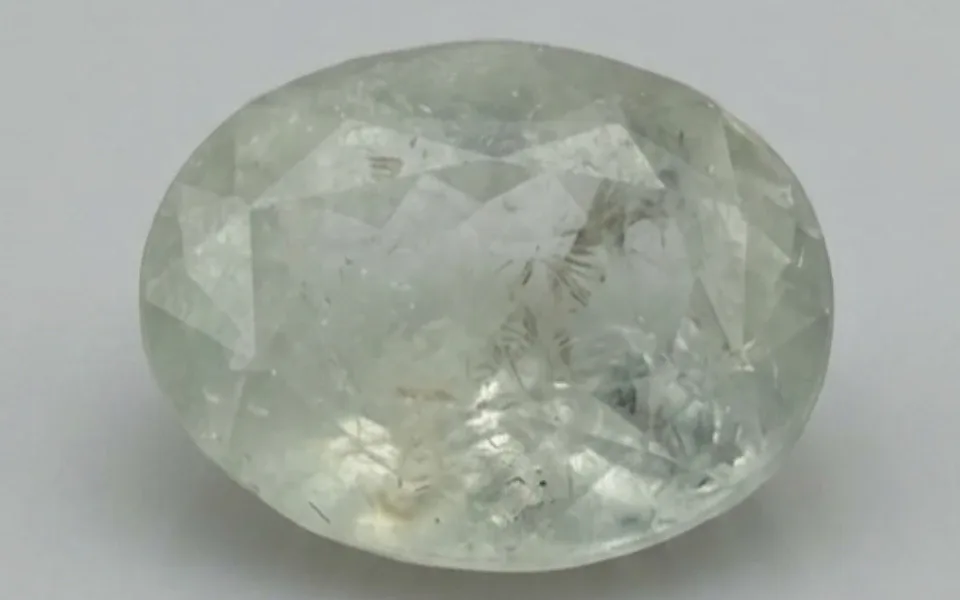 Yellow Sapphire (Phukharaj Stone)