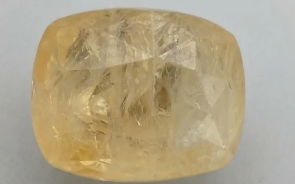 Yellow Sapphire (Phukharaj Stone)