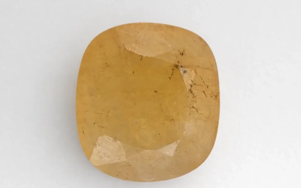 Yellow Sapphire (Phukharaj Stone)