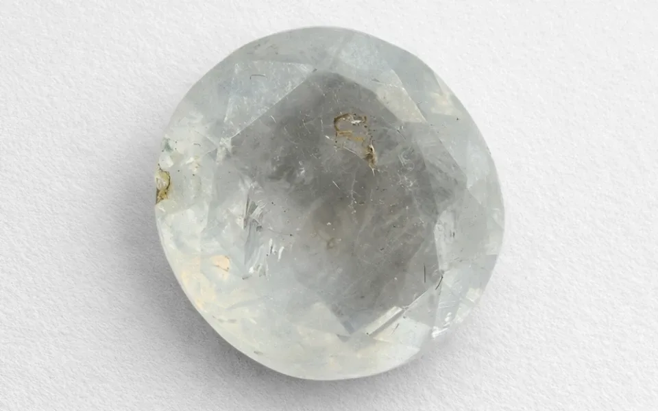 Yellow Sapphire (Phukharaj Stone)