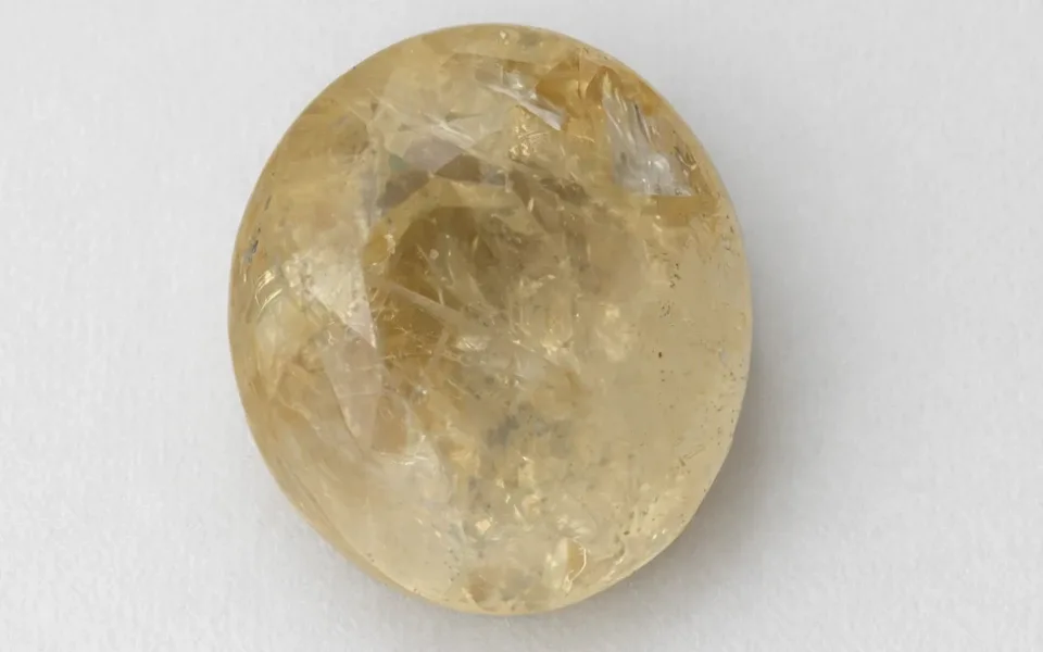 Yellow Sapphire (Phukharaj Stone)