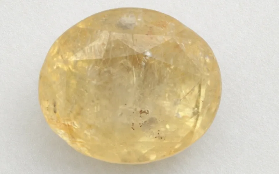 Yellow Sapphire (Phukharaj Stone)