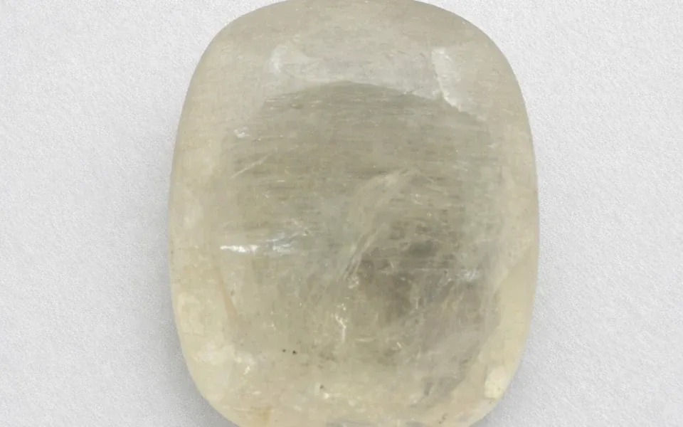 Yellow Sapphire (Phukharaj Stone)