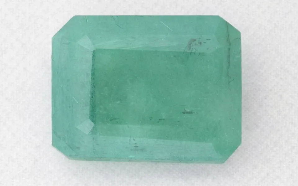 Emerald Stone (Zambian Panna) 