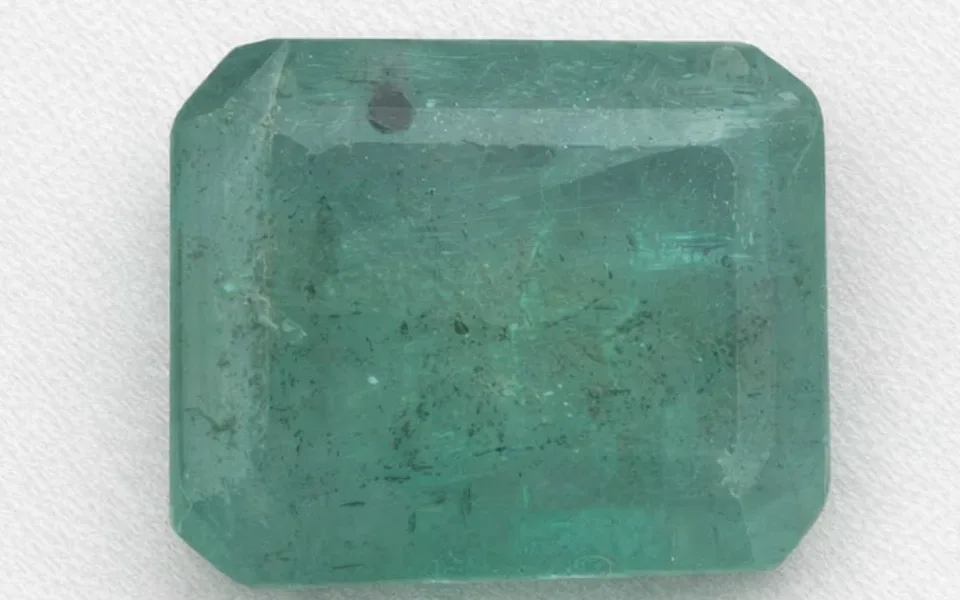 Emerald Stone (Zambian Panna) 
