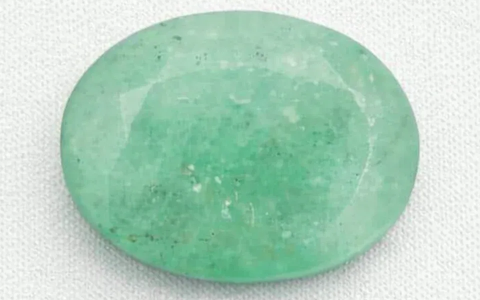  Emerald Stone (Zambian Panna) 