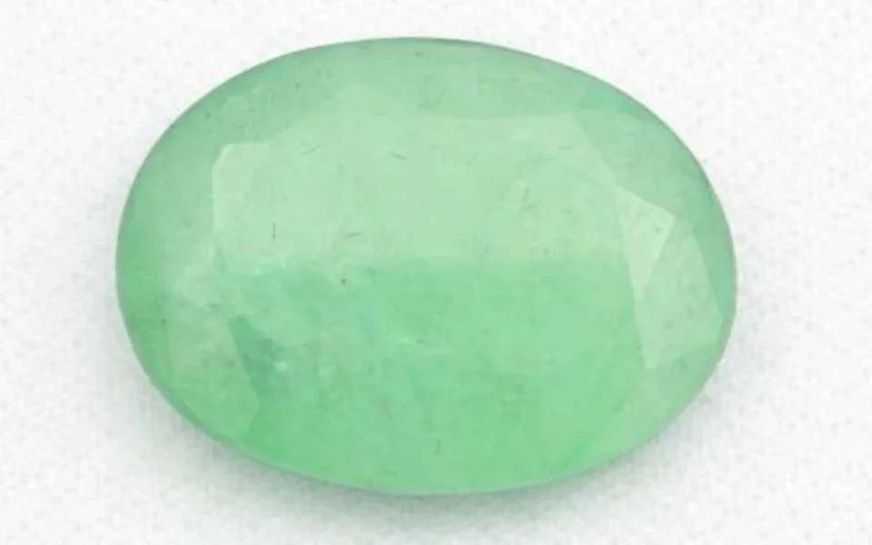  Emerald Stone (Zambian Panna) 
