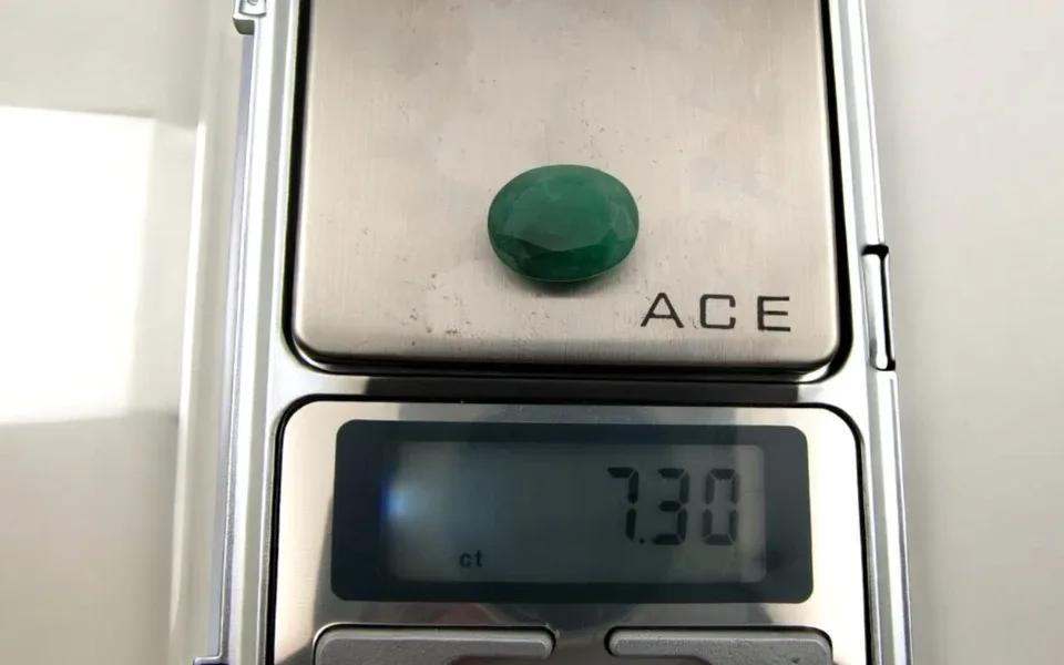  Emerald Stone (Zambian Panna) 