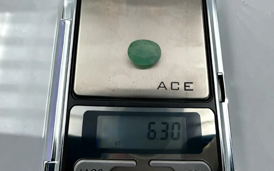  Emerald Stone (Zambian Panna) 