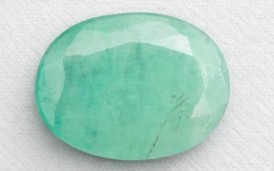  Emerald Stone (Zambian Panna) 