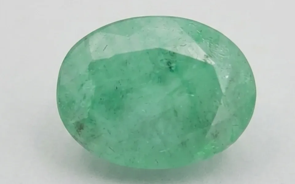  Emerald Stone (Zambian Panna) 