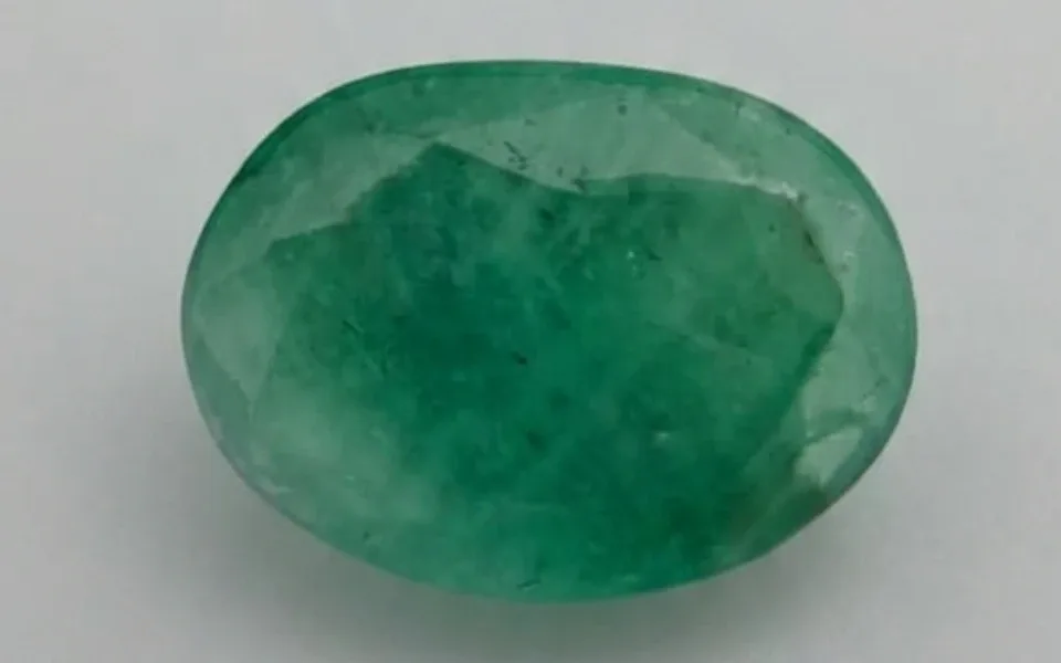  Emerald Stone (Zambian Panna) 