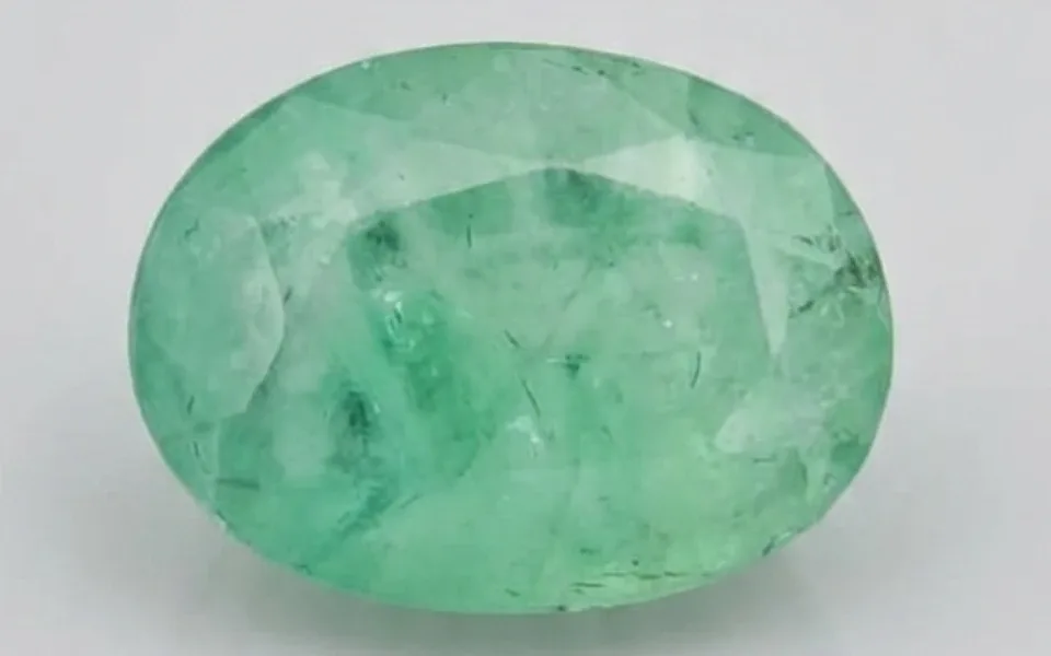  Emerald Stone (Zambian Panna) 