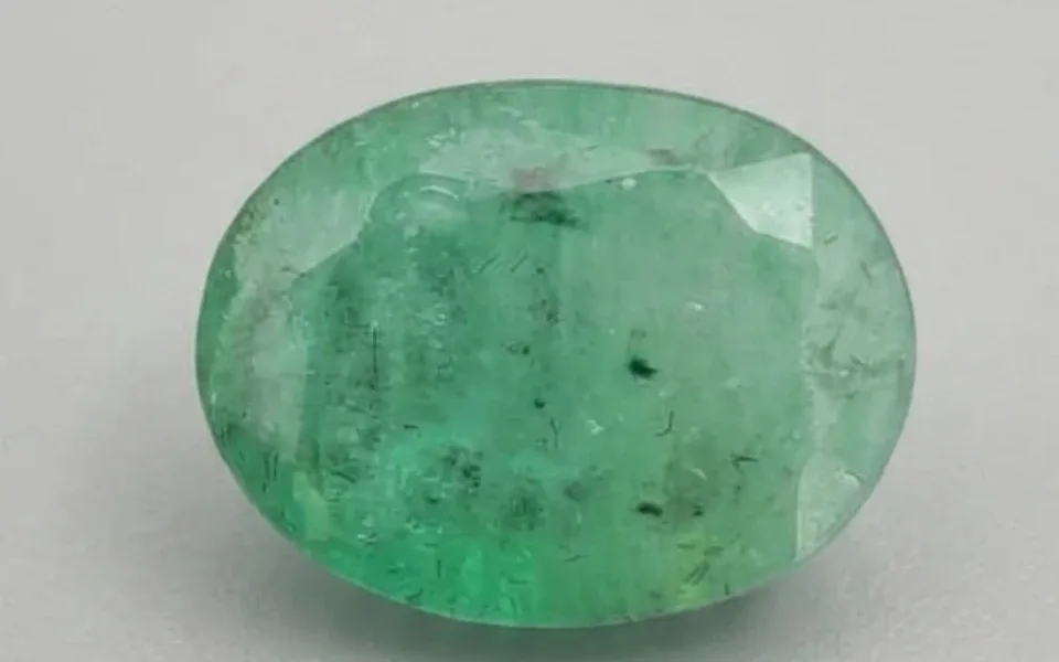  Emerald Stone (Zambian Panna) 