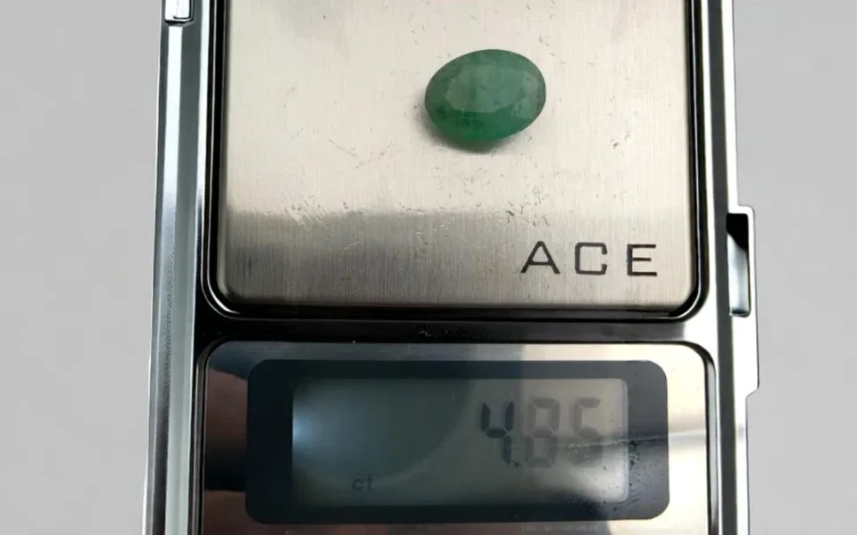  Emerald Stone (Zambian Panna) 