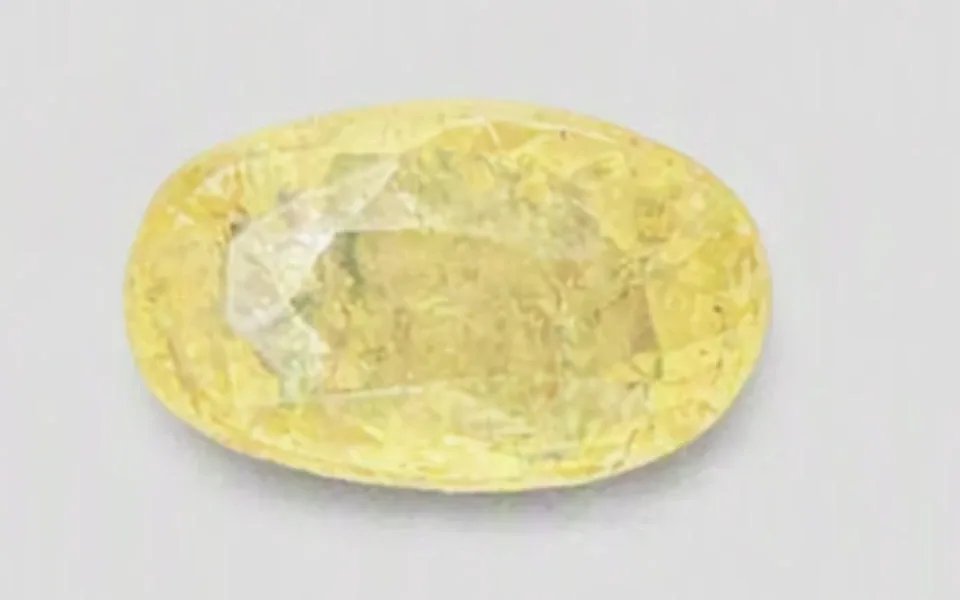 Yellow Sapphire (Phukharaj Stone)