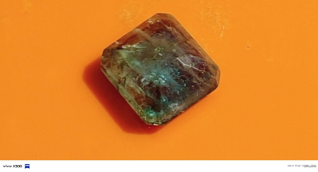 Emerald (Panna Stone)