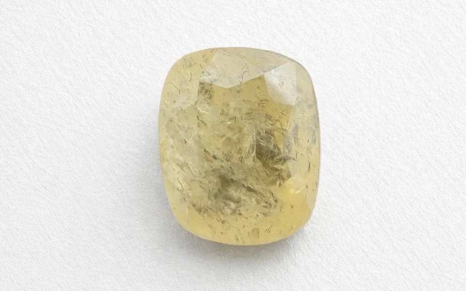 Yellow Sapphire (Phukharaj Stone)