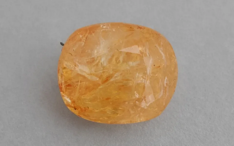 Yellow Sapphire (Phukharaj Stone)