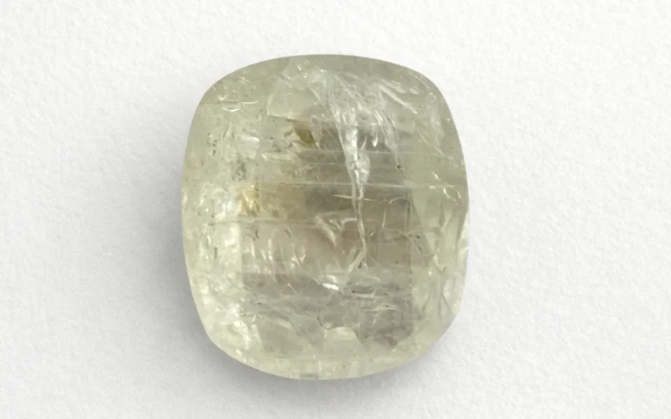 Yellow Sapphire (Phukharaj Stone)