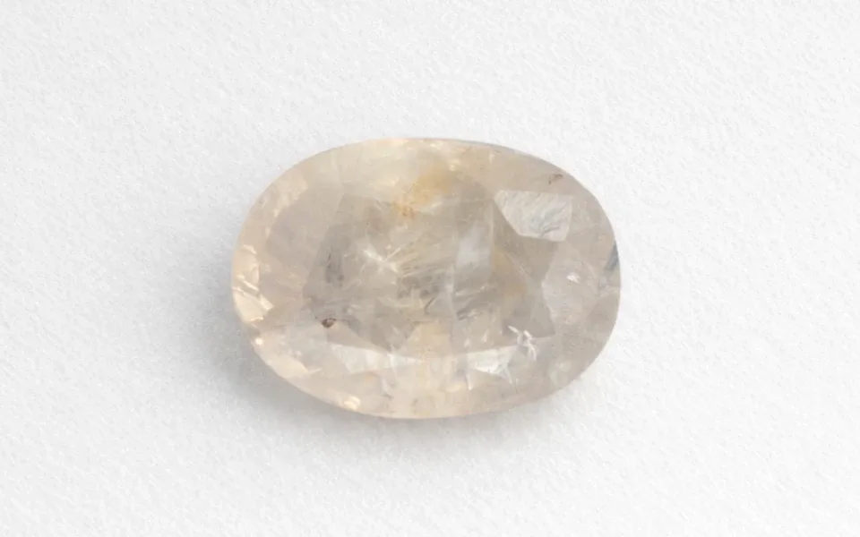 Yellow Sapphire (Phukharaj Stone)