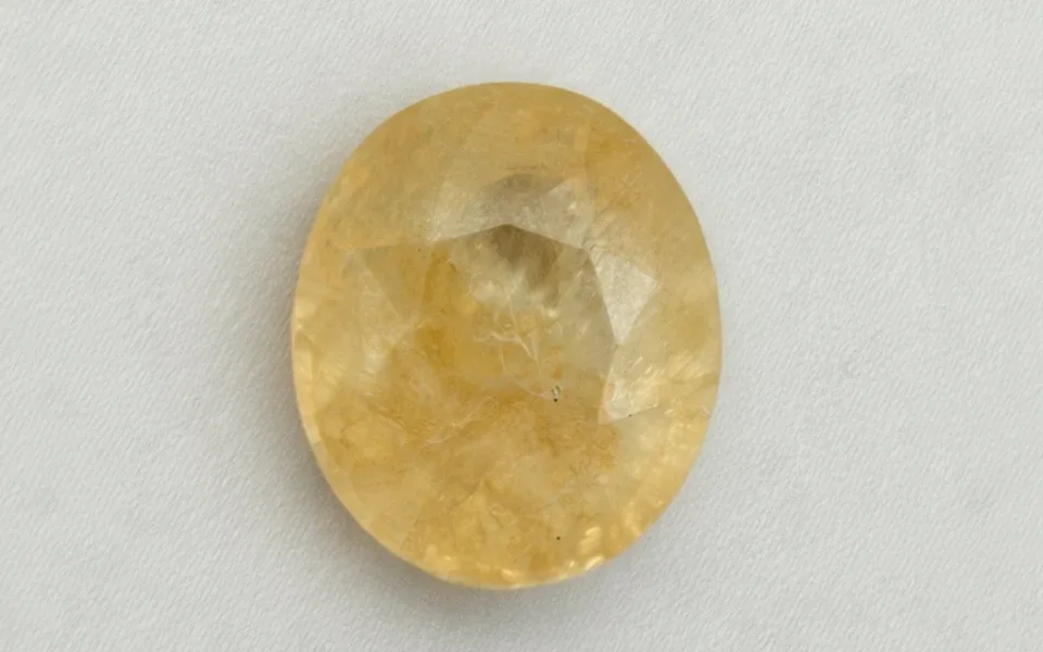 Yellow Sapphire (Phukharaj Stone)